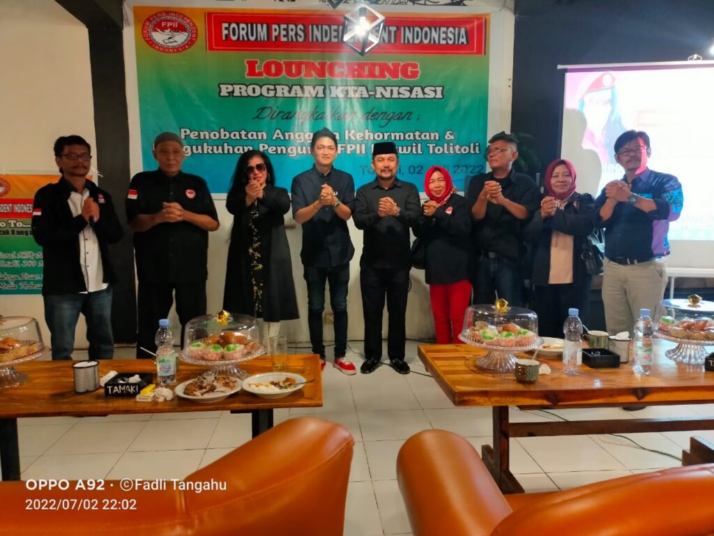 Presidium FPI nobatkan Amran H Yahya Dan Faisal lahadja Sebagai Anggota Kehormatan