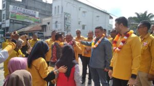 Resmikan Kantor Baru DPC Labura Arly Simangunsong Bertekad Raih Ketua DPRD