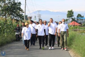Pererat Persaudaraan Pemkab Karo Gelar Gerak Jalan Santai