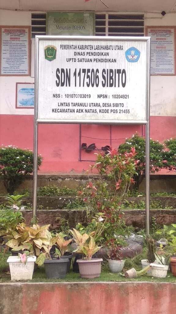 Disebut Sakit Kepsek SD Negeri 117506 SIBITO Jarang Masuk Kantor