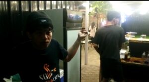 Dua HP Pelayan Cafee Raib Digondol Maling