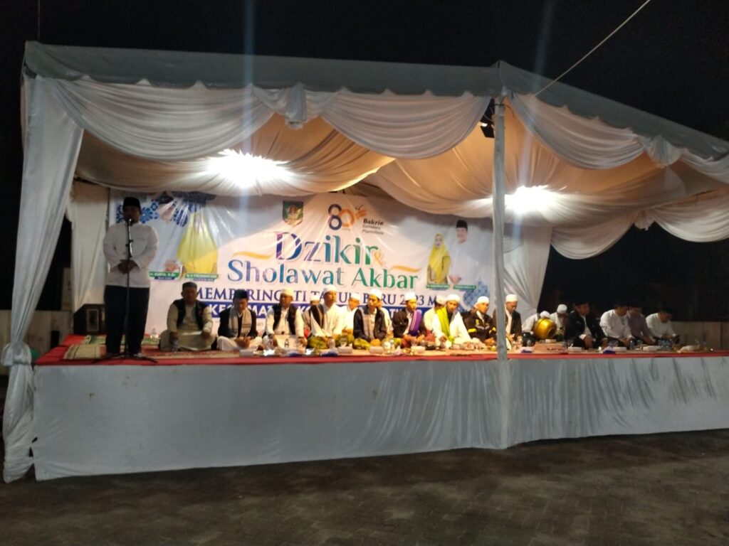 Ketua FKUB Asahan Menghadiri Dzikir Dan Sholawat Akbar, Memperingati Tahun Baru 2023 M