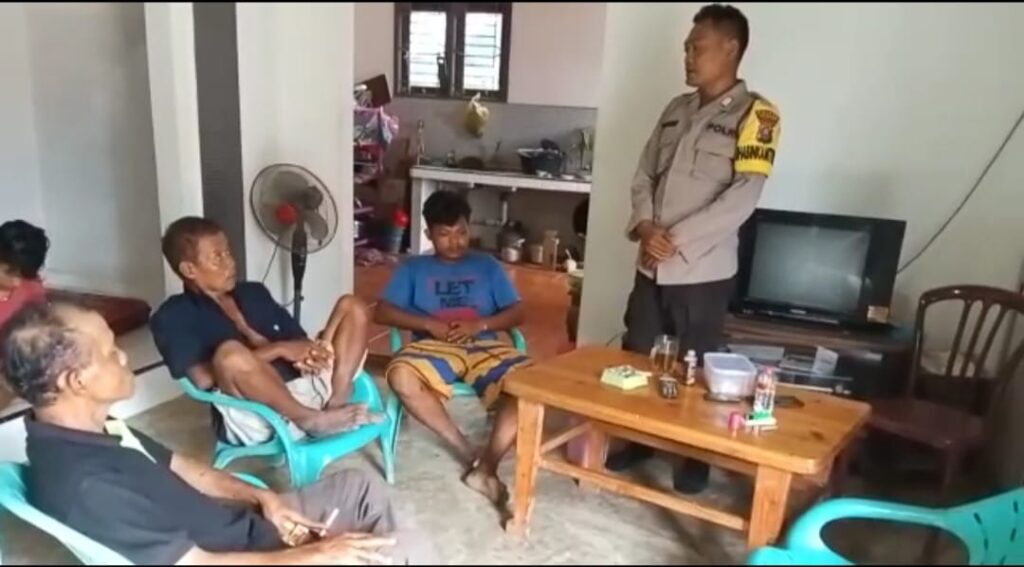 Bhabinkamtibmas Polsek Kota Kisaran Mediasi Penyelesaian Kasus Penganiayaan