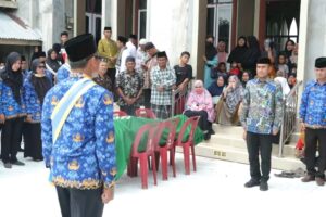 Wakil Bupati Labura bertindak sebagai IRUP Pemberangkatan Alm. Drs. Tohir Usman Siregar