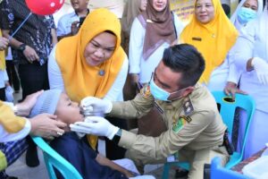 Wakil Bupati  Labura  Hadiri  Launching SUB Pekan Imunisasi Nasional