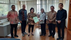 Pertemuan Bupati Karo Dengan Mantan Menhut Untuk Rencana Dukungan Pembangunan