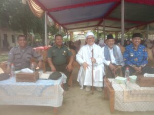 Kanit Binmas Polsek Air Batu Hadir Wisuda Hafizh dan Hafizah ke-5