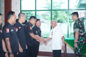 Bupati Asahan Ikuti Pelantikan FSC Asahan