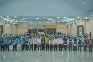 Bupati Asahan Lepas Keberangkatan Jamaah Calon Haji  Di Asrama Haji Medan