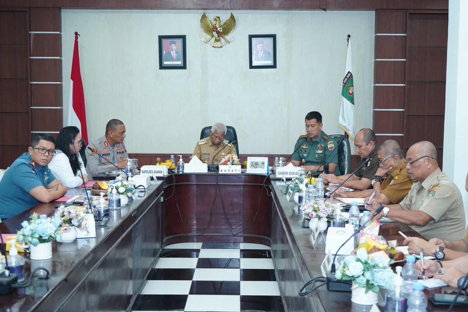 Kapolres Asahan Bersama Bupati Asahan Bahas Isu Aktual Jelang Pemilu 2024 di Kabupaten Asahan