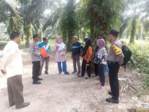 Tampung Aspirasi Masyarakat Personel Polsek Air Joman Gelar Jumat Curhat
