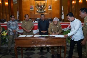 Bupati Asahan Ikuti Rapat Paripurna DPRD Kabupaten Asahan