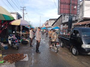 Personel Polsek Air Joman Gatur Aktivitas Padat Di Pagi Hari