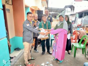 Forum komunikasi anak tokoh pemekaran Labura Resmikan Kantor dan berikan puluhan paket sembako