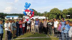 Kapolres Asahan Didampingi Kapolsek Pulau Raja Menghadiri Turnamen Sepak Bola Restorative Justice Cup I