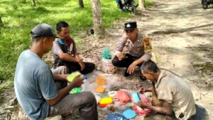 Laksanakan DDS Bhabinkamtibmas Polsek Kota Kisaran Sisipkan Pesan Kamtibmas