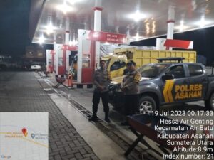 Personel Polsek Air Batu lakukan patroli blue light