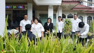 Sidak Ke Dukcapil Karo Bupati Cory Sriwaty Sebayang Secara Pelayanan Terhadap Publik
