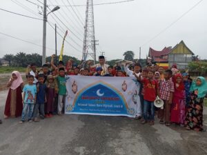 H. Humaidy Syamsuri Pane Bersama Anak-Anak Rumah Qur’an Al-Kahfi Rusunawa Menyambut Tahun Baru Hijriah 1445 H.