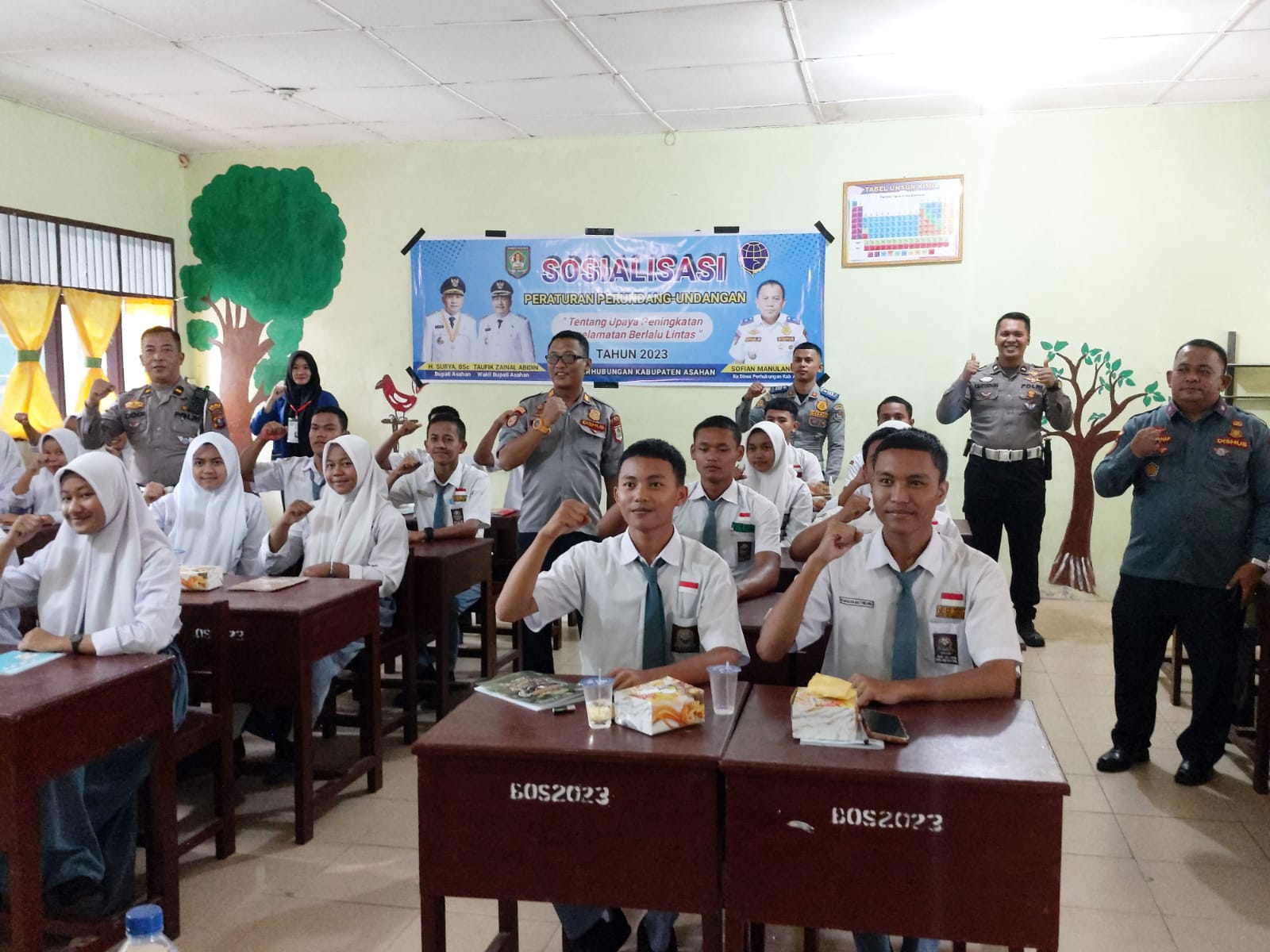 Satlantas Polres Asaha Bekerjasama Dengan Dishub Gelar Police Goes to School