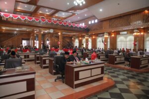 Mahasiswa IAIDU Asahan Pantau Rapat Paripurna DPRD Mendengarkan Pidato Kenegaraan Presiden RI