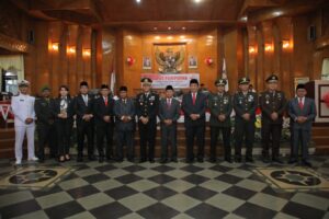 Bupati Asahan Ikuti Rapat Paripurna DPRD Mendengarkan Pidato Kenegaraan Presiden RI
