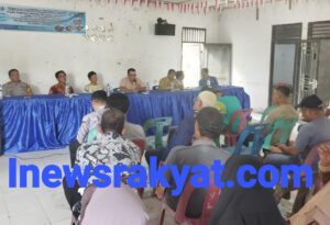 Personil Polsek Sei Kepayang Ikuti Musyawarah di Desa Sai Apung Jaya