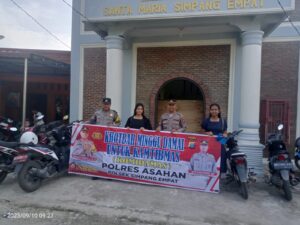Polsek Simpang Empat Patroli di Gereja Katholik
