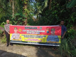 Personil Polsek Pulau Rakyat Melaksanakan Sosialisasi Karhutla