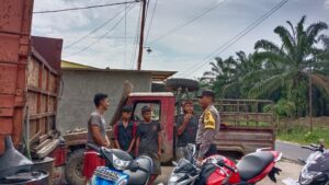 Personil Polsek Bandar Pasir Mandoge Penyuluhan dan Pembinaan bahaya Narkoba dan Coolling System