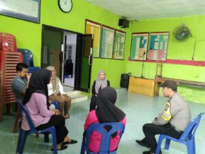 Polsek Prapat janji Jum’at Curhat Terhadap Kadus dan Perangkat Desa
