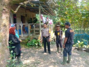 Personel Polsek Prapat Janji Door to Door System