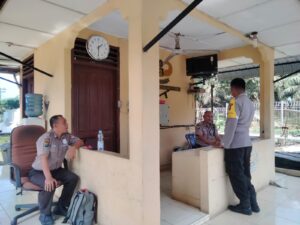 Antisipasi Berita Hoax Bhabinkamtibmas Polsek Prapat Janji Cooling System
