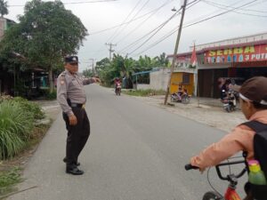 Cegah Lakalantas Polsek Sei Kepayang Gatur Pagi