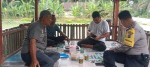 Sampaikan Pesan Kamtibmas Bhabinkamtibmas Polsek Prapat Janji Laksanakan Cooling System