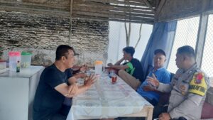 Polsek Bandar Pulau Sampaikan Pesan-Pesan Kamtibmas Melalui Cooling System