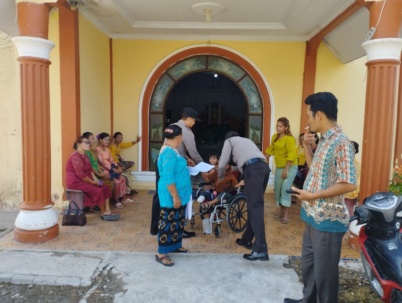 Personel Polsek Sei Kepayang Sampaikan Pesan-Pesan Kamtibmas Didalam Gereja