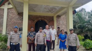 Polsek Bandar Pulau Berikan Pengamanan Ibadah Gereja
