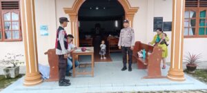 Berikan Keyamanan Saat Beribadah Personel Polsek Bandar Pasir Mandoge Patroli di Tiga Gereja