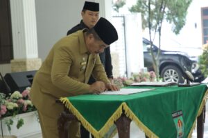 Wakil Bupati Asahan Lantik Pejabat Aministrator dan Pejabat Pengawas di Lingkungan Pemerintah Kabupaten Asahan