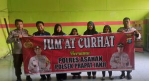 Personil Polsek Prapat janji Berikan Pesan Kamtibmas di Dusun II Desa Prapat Janji