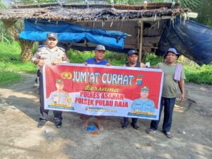 Dekat Dengan Masyarakat Personel Polsek Pulau Raja Gelar Jumat Curhat