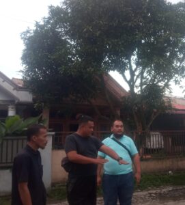 Tinjau Jalan Bersama Kepling, CreaM SUMUT Akan Sampaikan Permasalahan Dengan Dinas Terkait