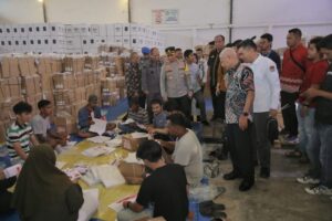 Kapolres Asahan dan Forkopimda Tinjau Gudang Logistik Pemilu 2024 KPU Kabupaten Asahan