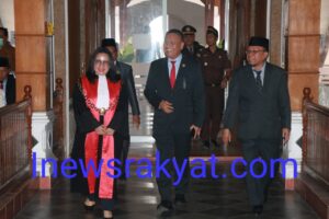 Sekretaris Daerah Kabupaten Asahan Ikuti Pengambilan Sumpah/Janji PAW Anggota DPRD Kabupaten Asahan Sisa Masa Jabatan 2019-2024