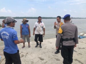 Kapolres Asahan Sambangi Masyarakat Pelaut ditepi Sungai Bagan asahan