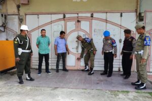 RAZIA GABUNGAN DIKOMPLEK GRAHA TERMINAL KISARAN GUNA CIPTAKAN SITUASI KAMTIBMAS YANG KONDUSIF DI KAB.ASAHAN  PADA BULAN SUCI RAMADHAN 1445 H TAHUN 2024