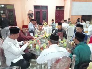 Kapolres Asahan Silaturahmi Sekaligus Buka Bersama Dengan Pengurus FKUB Dan Forkala Kabupaten Asahan