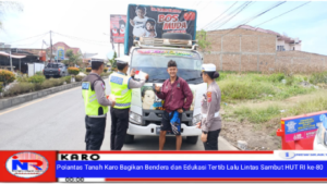 Polantas Tanah Karo Bagikan Bendera dan Edukasi Tertib Lalu Lintas Sambut HUT RI ke-80