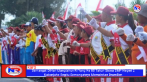 Semangat DiHari Ulangtahun RI Yang Ke 80 Tahun Siswa SMP Negeri 2 Kabanjahe Begitu Semangatnya Memainkan DrumBen